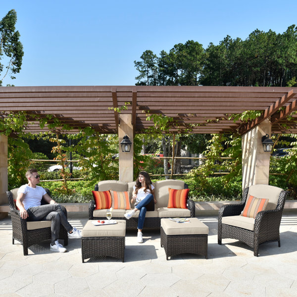 Oakmont patio set hot sale